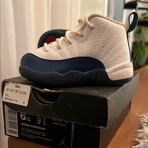 Jordan Kids Sneakers - White and Navy